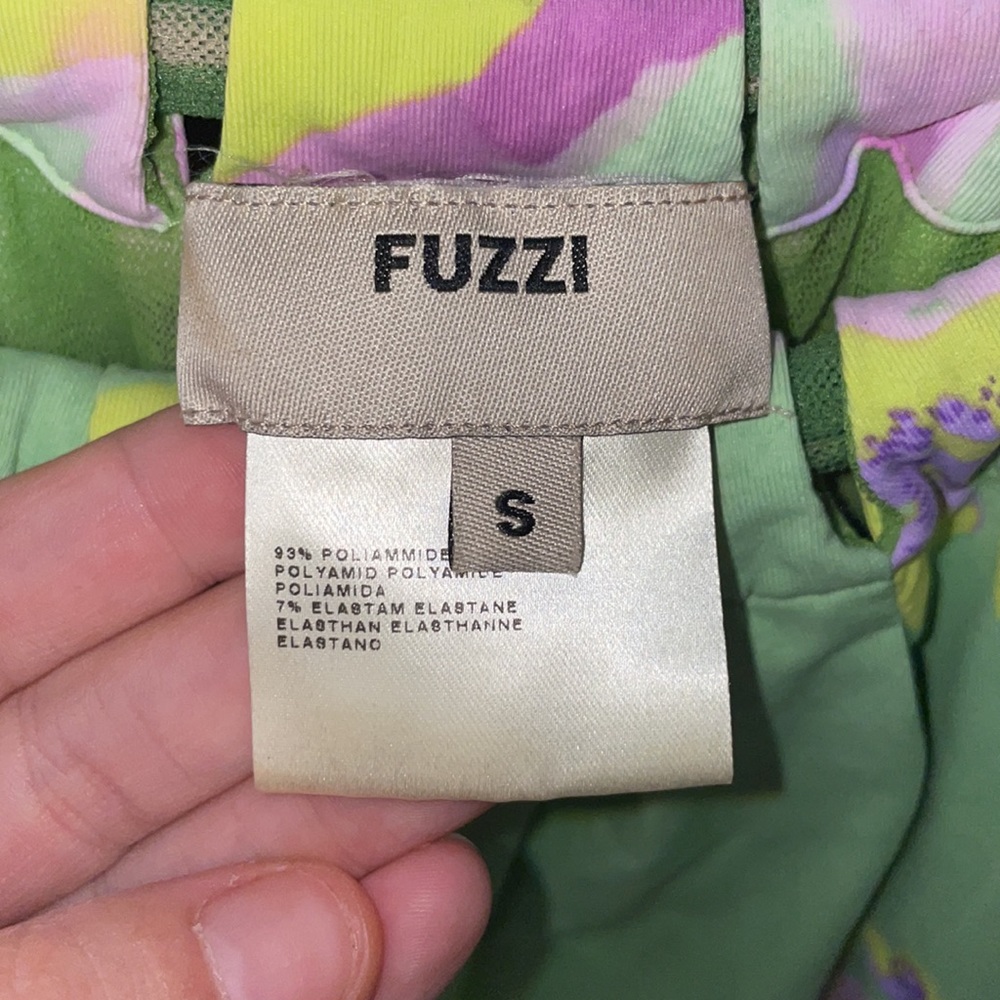 Fuzzi Top 💚💛💖💜 - Picture 5 of 8